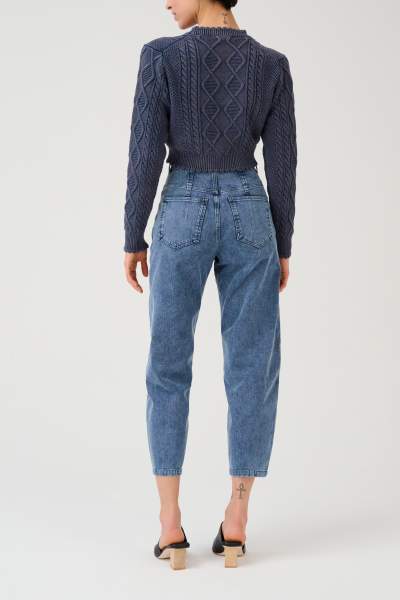 Ultra high rise relaxed mom jeans hotsell