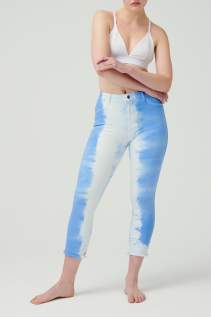 ITEM m6 Jeans mit Kompression in der Farbe blau