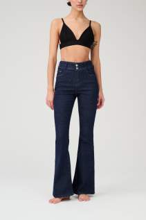 Elegante Jeans mit ausgestelltem Bein