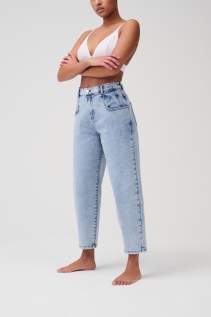 Relaxed High Rise Pants in der Farbe stone washed light blue