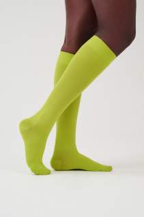 ITEM m6 Knee-High Soft Touch Conscious in der Farbe lime