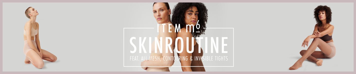 Models in hautfarbener semitransparenter Bodywear von ITEM m6