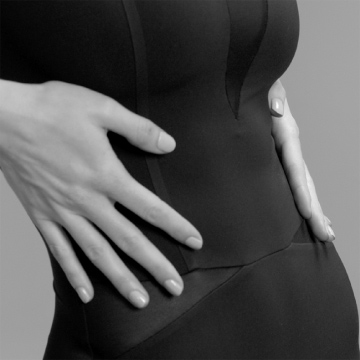 This ITEM m6 sample demonstrates the seamless processing of the ITEM m6 shapewear.